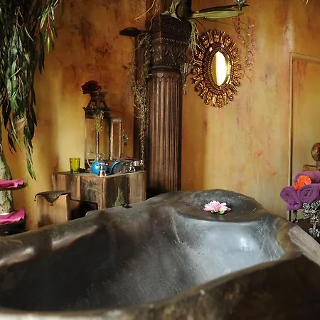 Le Manoir D'ange 4*
