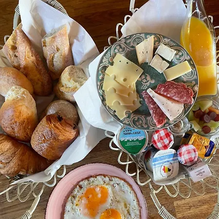 ベッド・アンド・ブレックファスト Le Manoir D'ange