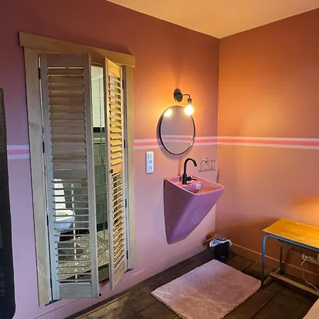Alojamento de Acomodação e Pequeno-almoço Le Manoir D'ange 4*