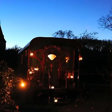 Le Manoir D'ange Bed and breakfast 4*