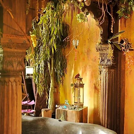 Le Manoir D'ange Bed and breakfast