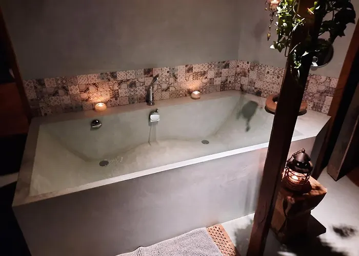 Le Manoir D'ange Bed & Breakfast